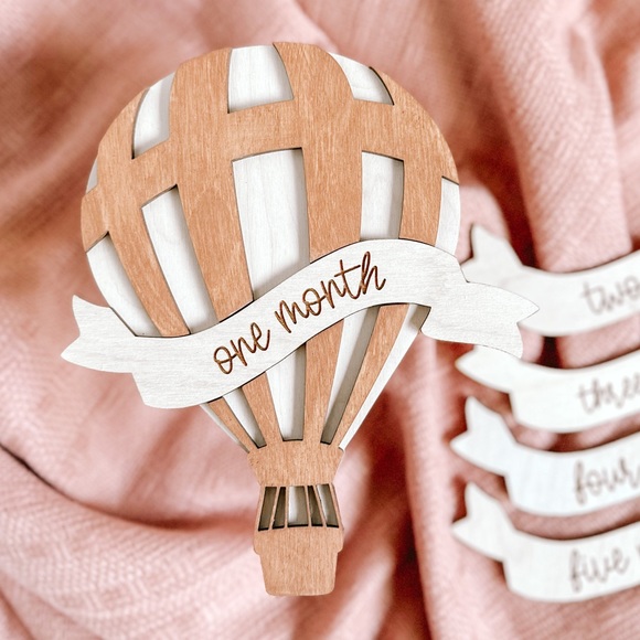 Milestone Markers, Baby Shower Gift, Hot Air Balloon, Baby Milestone Cards, Baby - Picture 1 of 3